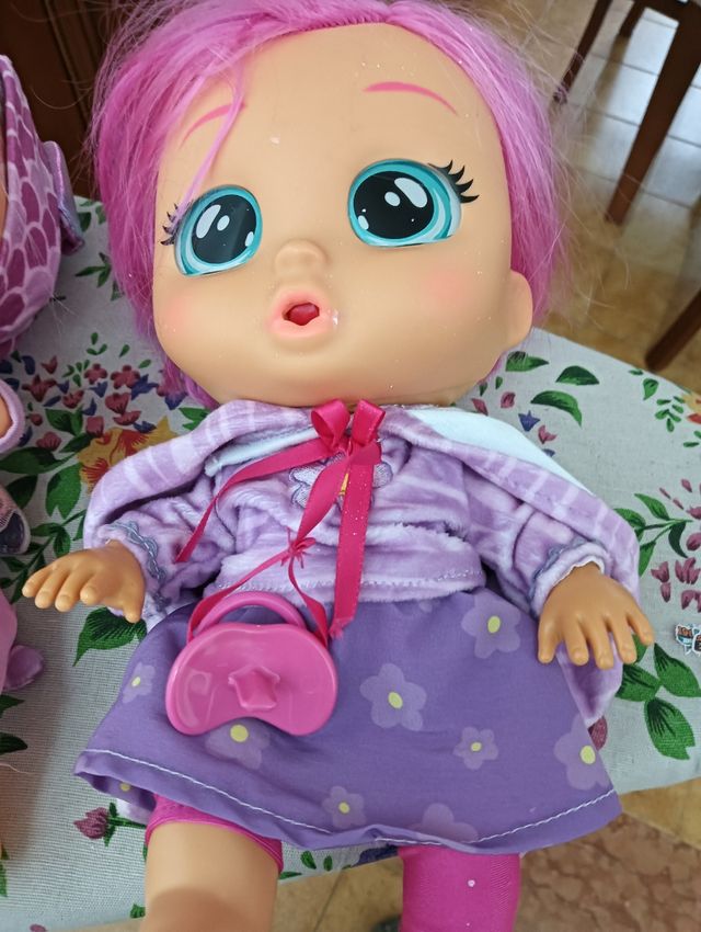 Due bambole della serie:Cray Babies