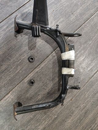 Caballete honda swing 125