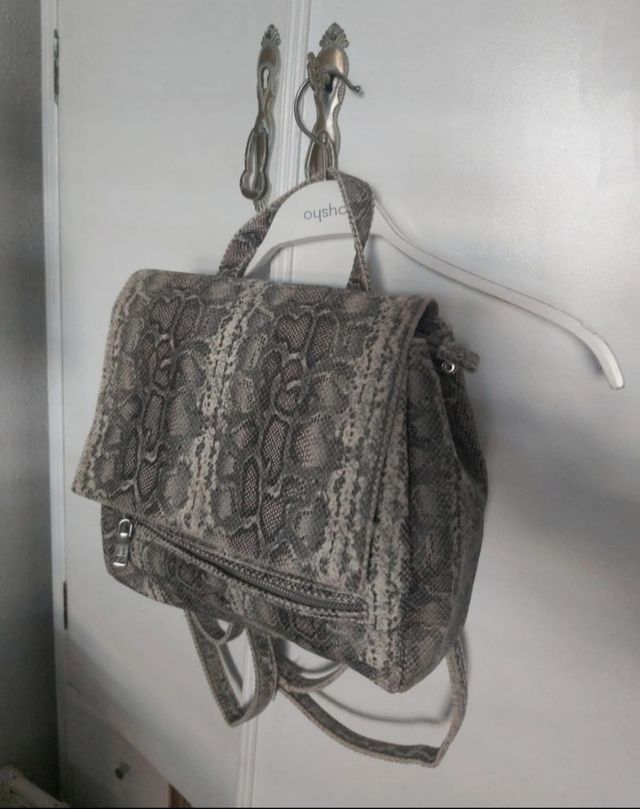 Bolso mochila nuevo