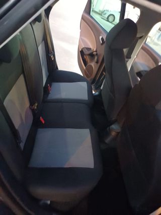 SEAT Ibiza st 4 KIDS 2014