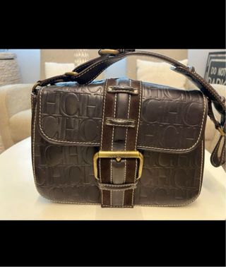 Bolso marrón chocolate de piel. Carolina Herrera