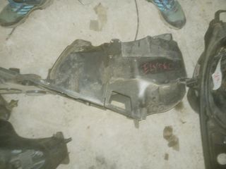 Cajón casco Peugeot Elyseo 50