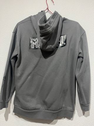 LIQUIDACIÓN Sudadera gris de Marvel