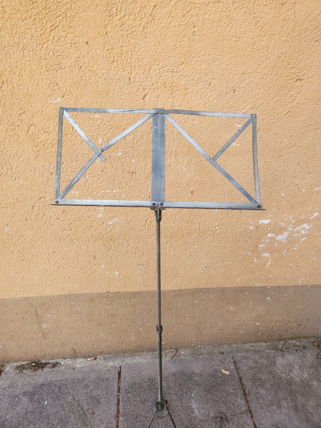 LEGGIO PER SPARTITI O LIBRO PIEGHEVOLE