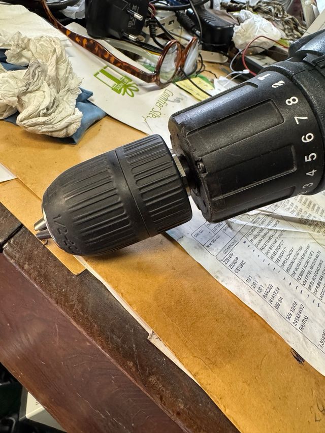 Trapano Einhell Global 18V.