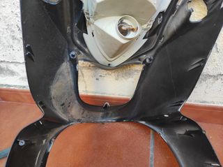 Faro y escudo Aprilia Sonic