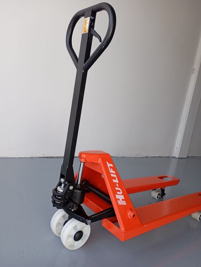 Transpaleta manual 2000kg