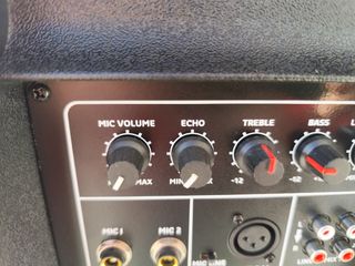 Altavox autoamplificado