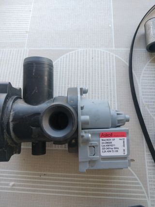 REPUESTO LAVADORA INDESIT W104