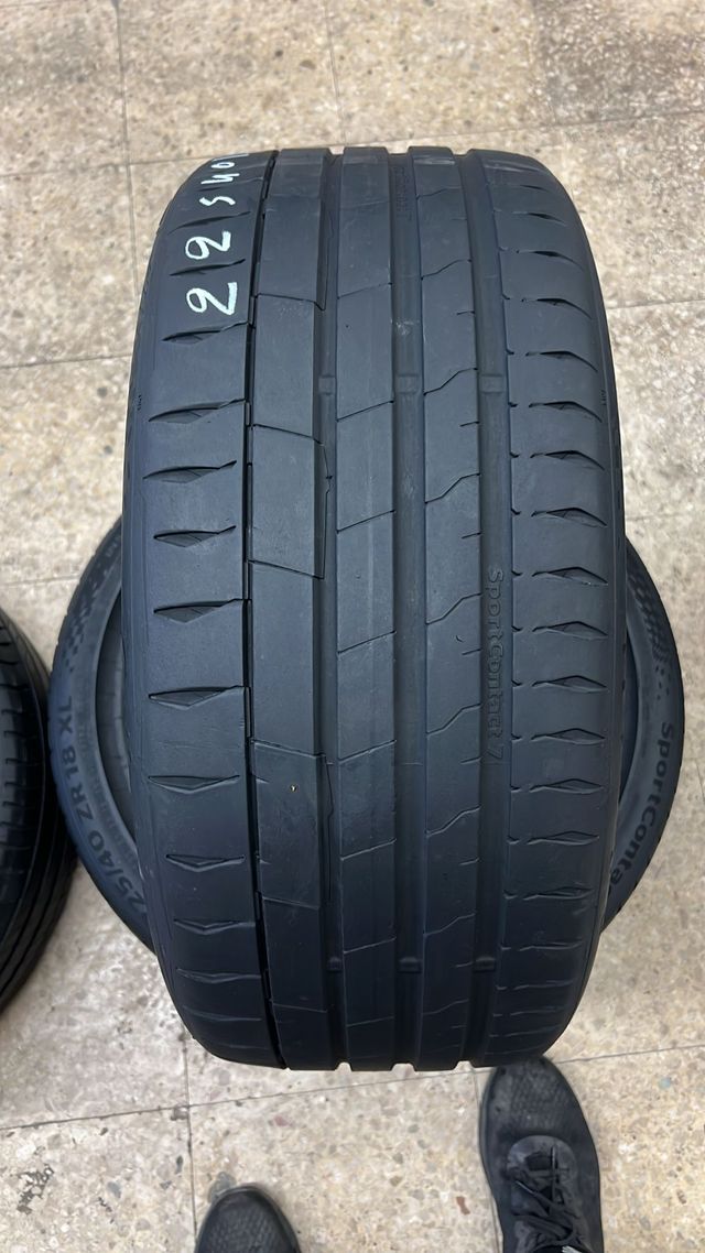 Continental 225/40R18 92Y 2023