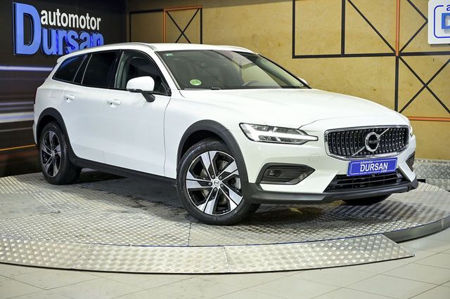 Volvo V60   2.0 D4 AUTO PRO 