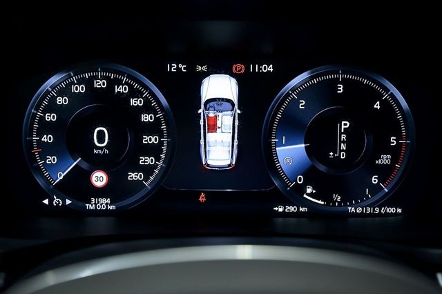 Volvo V60   2.0 D4 AUTO PRO 