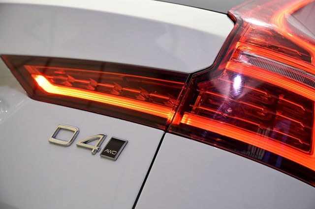 Volvo V60   2.0 D4 AUTO PRO 