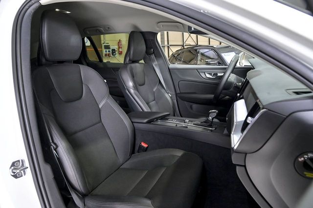 Volvo V60   2.0 D4 AUTO PRO 
