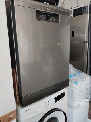 Lavavajillas libre instalación  - BEKO b300 B