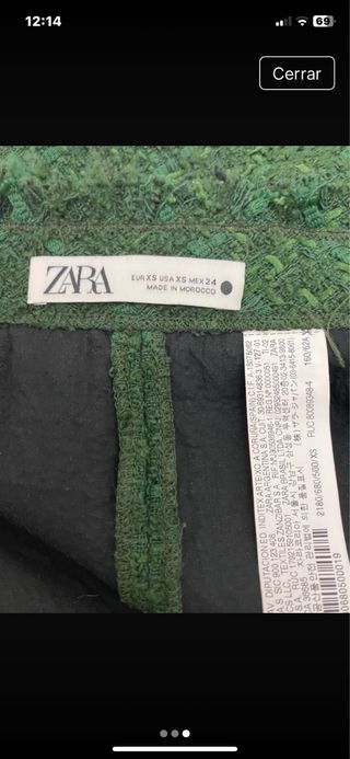 falda cortita verde de Zara