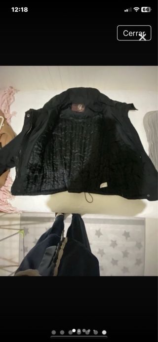 cazadora acolchada en negro talla xs