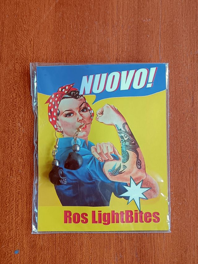 Orecchini teschio nero