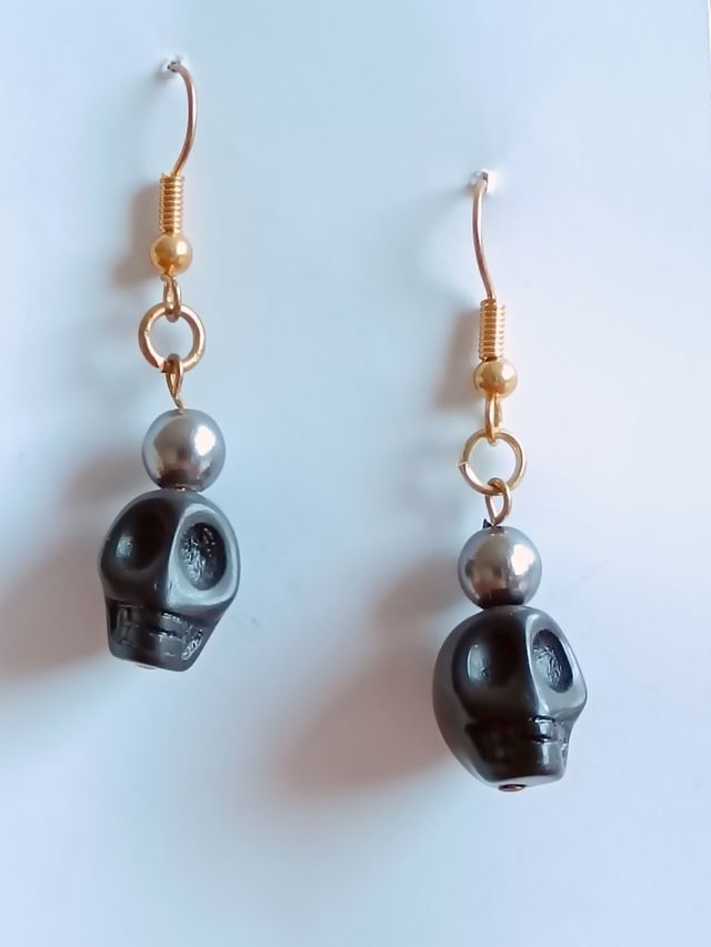 Orecchini teschio nero
