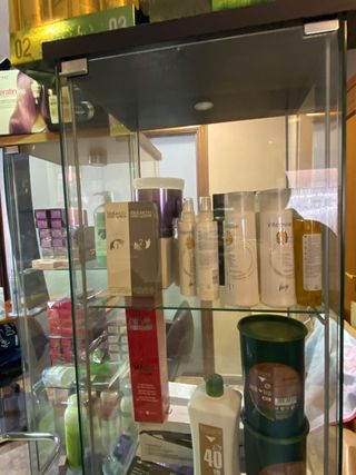 URGE VENDER MOBILIARIO PELUQUERÍA (por mudanza)