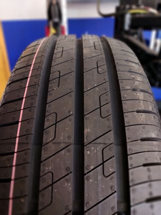 185 55 R15 82H GOODYEAR EFFICIENTGRIP PE