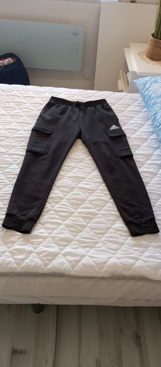 Pantalón chándal Adidas