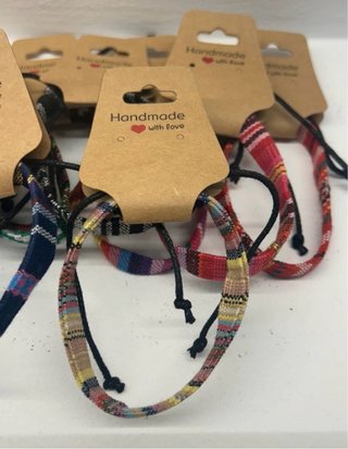 Pulseras hilo