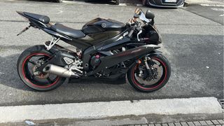 Yamaha r6r
