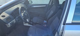Opel Astra 2007