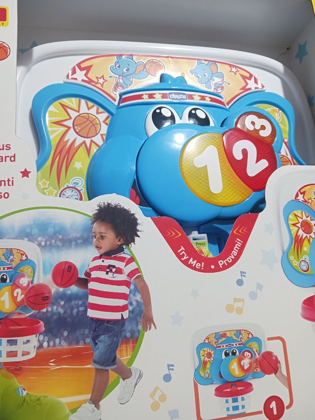 Chico canasta basket sin abrir