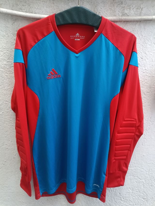 Camiseta Adidas talla m nieva