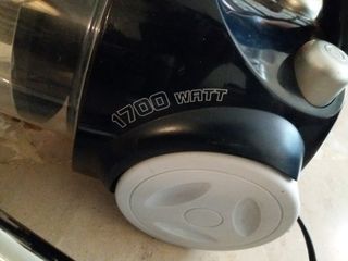 Aspiradora clatronic 1700w sin bolsa