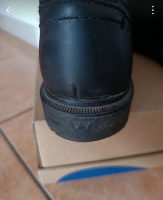 Anfibi uomo misura 41