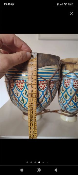 Bongos o tambores africanos