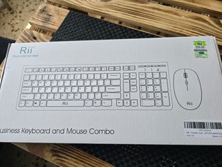 Rii RK904 Teclado y Ratón Inalámbrico 2.4GHz