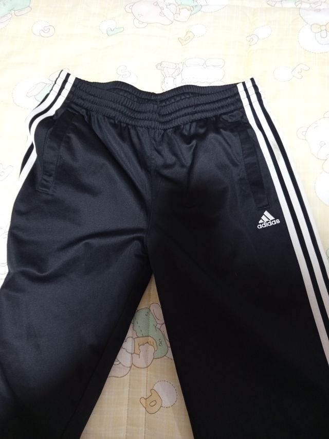 Pantaloni sportivi adidas