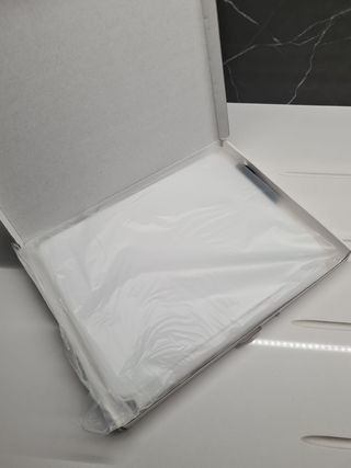 Teclado de suspensão magnética para iPad