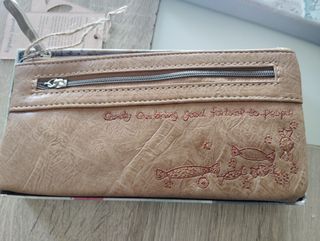 Carteras de mano.