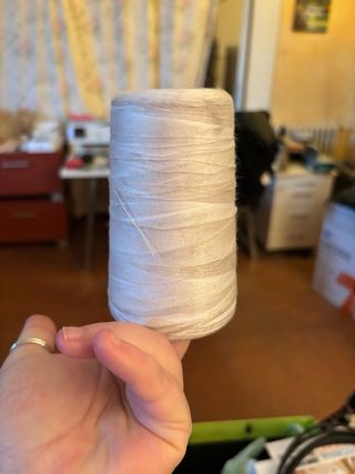 1 ROCCHETTO GRANDE DI FILO SOTTILE USATO POCO macc