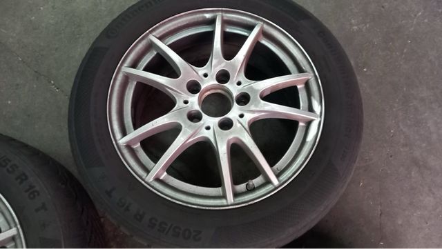 Llantas Mercedes 205/55/16 + neumatico de invierno