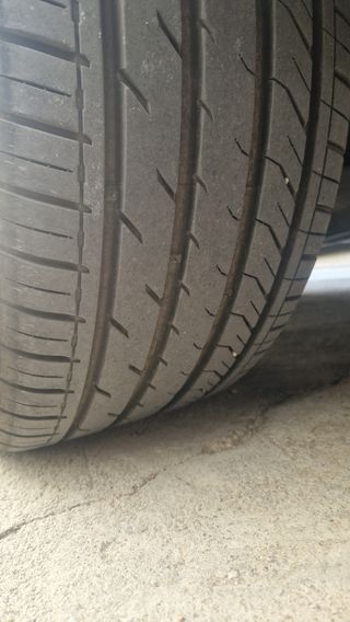 Neumaticos 275/40 R19