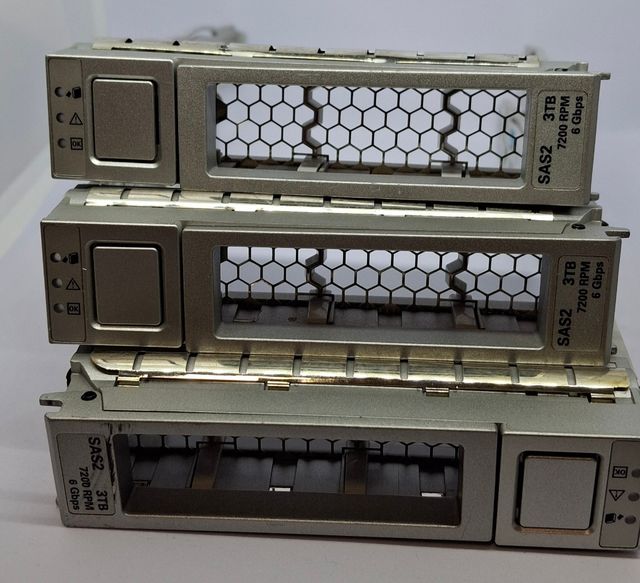 3x Caddy 3.5" servidor SUN. PN 350-1386-04 REV.50