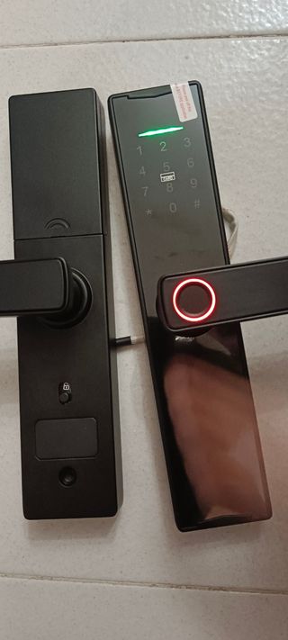 Serratura porta Fingerprint Lock WiFi bluetooth