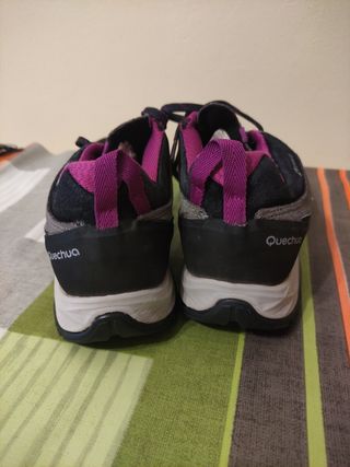 Botas montaña niña