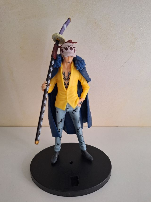 Action figure Trafalgar D. Law Onepiece