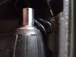 Trapano a percussione e avvitatore nuovo