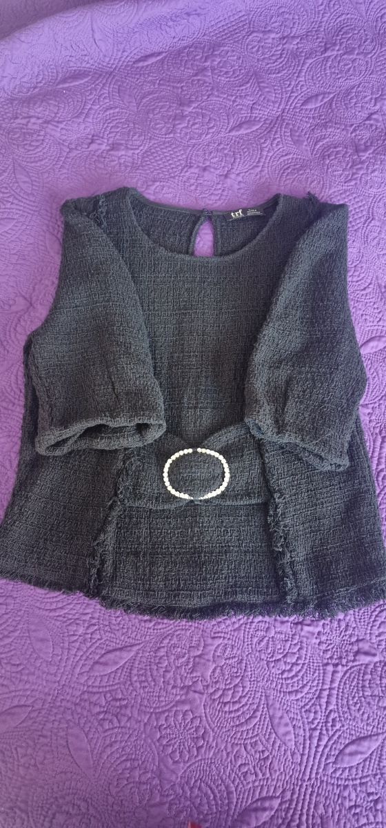 Top negro manga corta