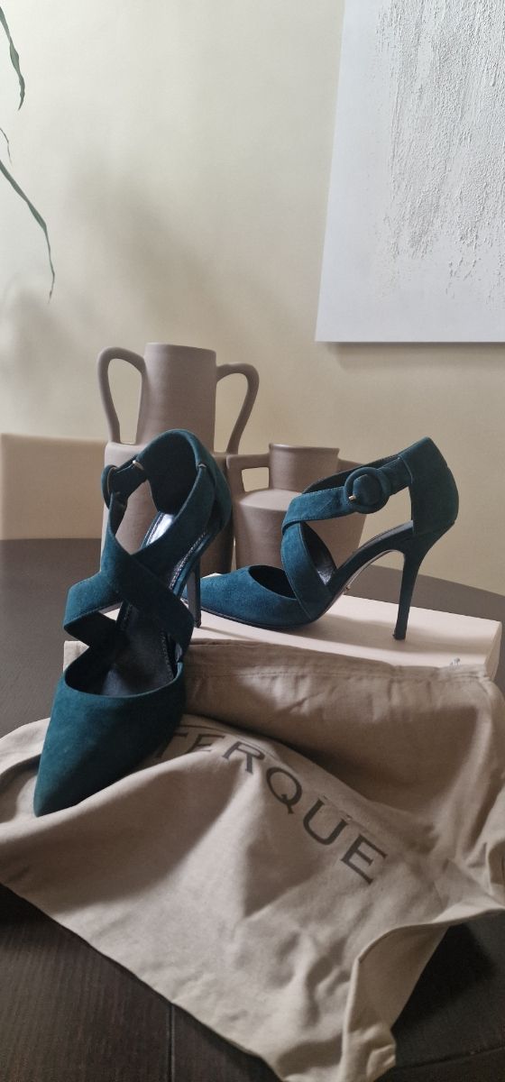 Zapatos stilettos verde azulado
