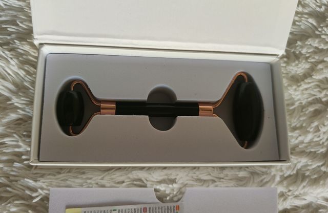 Facial Massage Roller