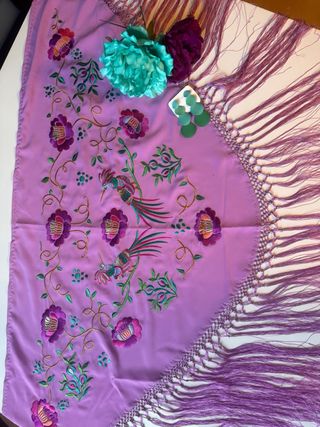 Manton flamenca mujer